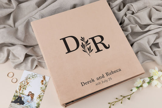 Velvetinis rankų darbo nuotraukų albumas su įmautėmis juodu užrašu