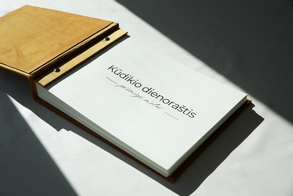 Pirmųjų metų kūdikio knyga